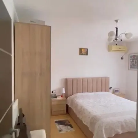 Appartement Marsi Tirana